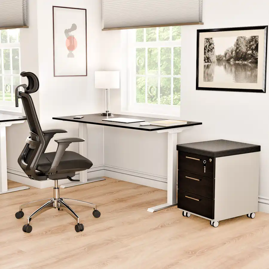 Aranżacja -biurko na nodze metalowej pro-t